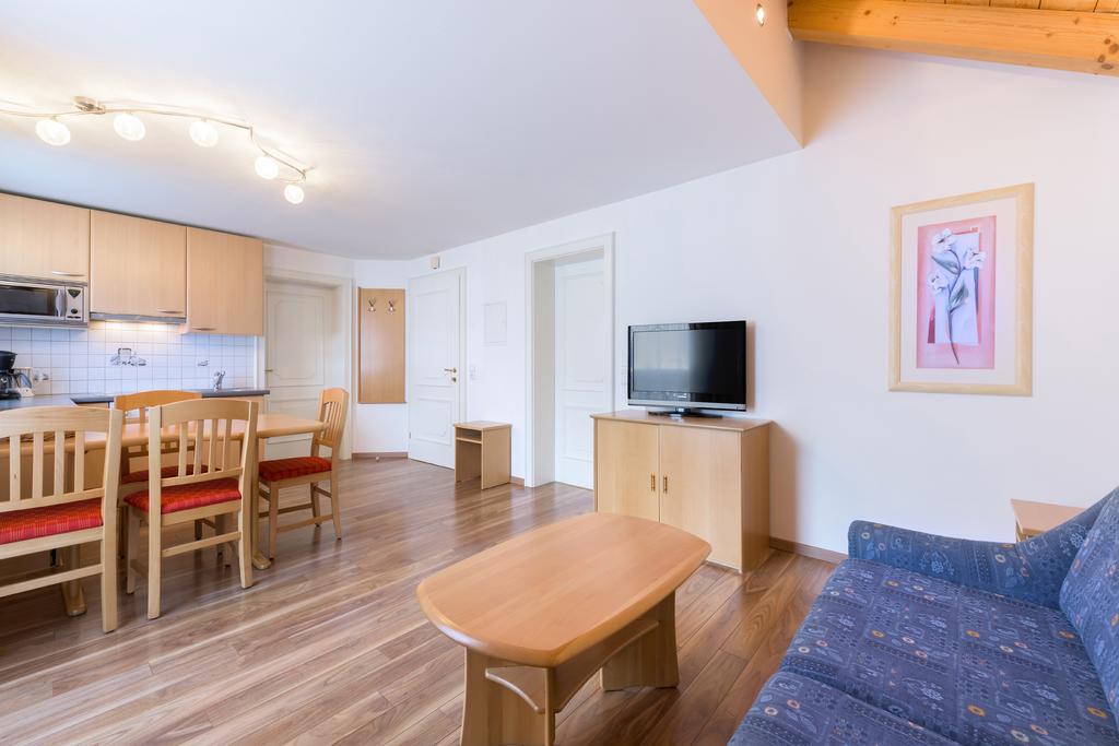 Haus Meneweger Apartment ฟลาคเฮา ภายนอก รูปภาพ